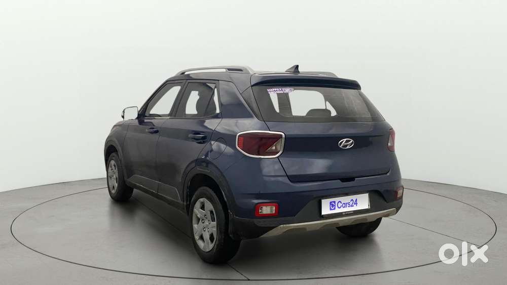 Hyundai Venue 1.2 S Plus, 2022, Petrol
