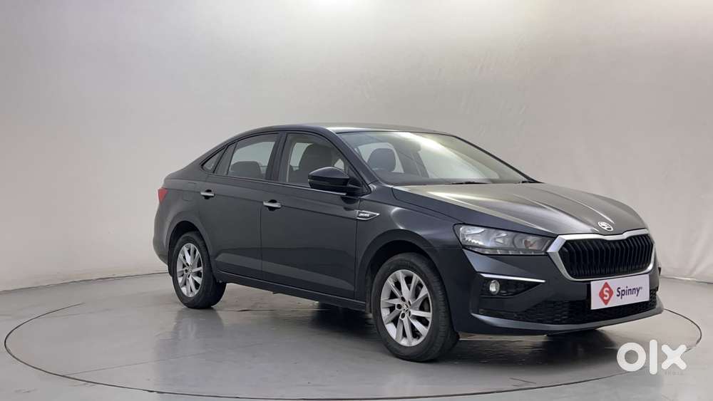 Skoda Slavia Ambition 1.0l Tsi Mt, 2022, Petrol