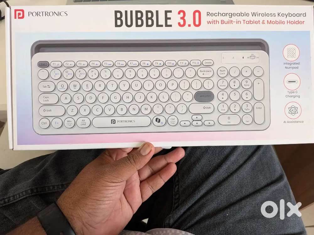 Potronics bubble 3.0 Bluetooth keyboard - like new