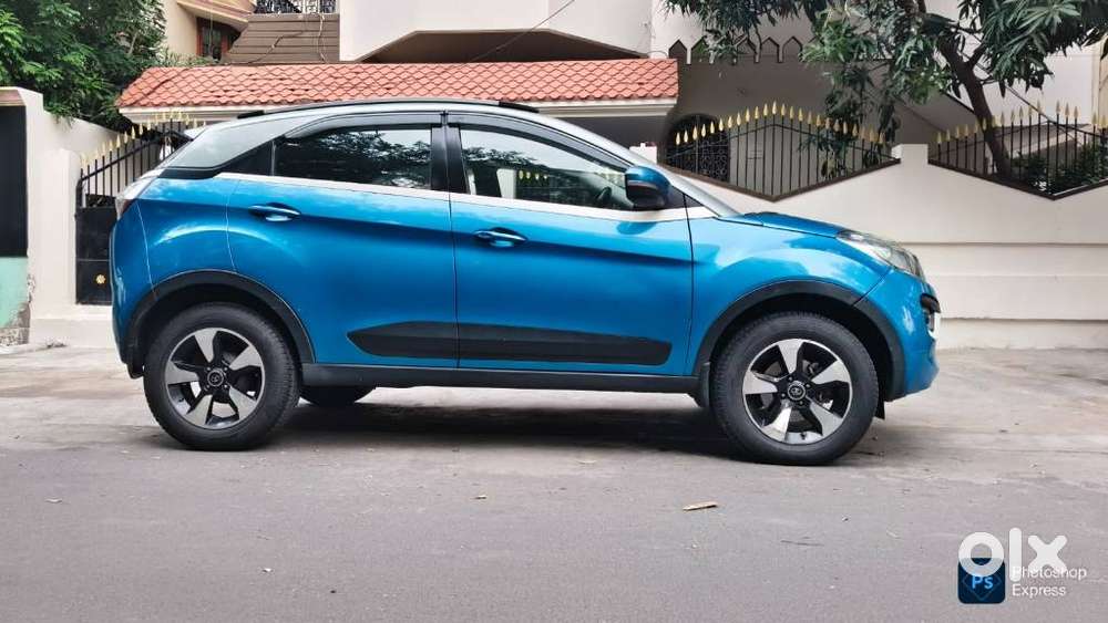 Tata Nexon 1.2 Revotron Xza Plus Dualtone, 2018