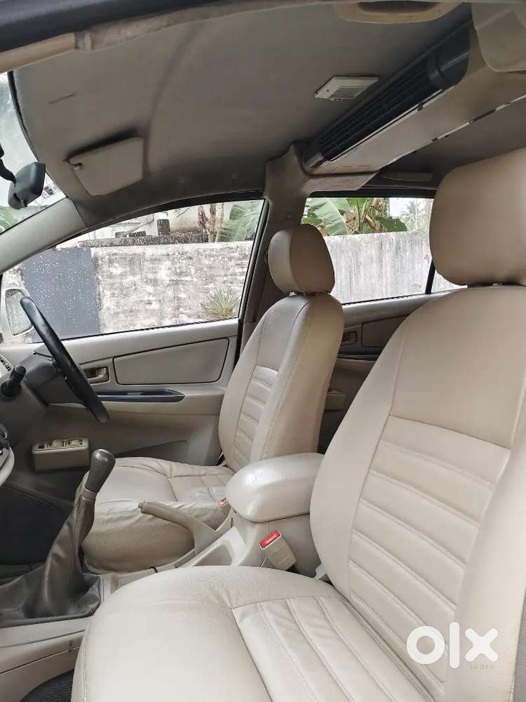 Toyota Innova 2013 Diesel 86000 Km Driven