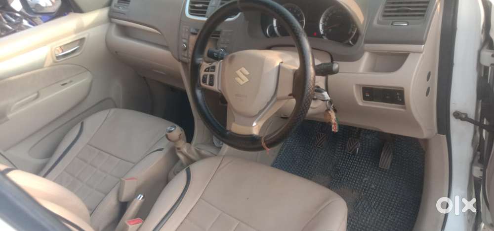 Maruti Suzuki Ertiga 2012-2015 Zxi, 2014, Petrol