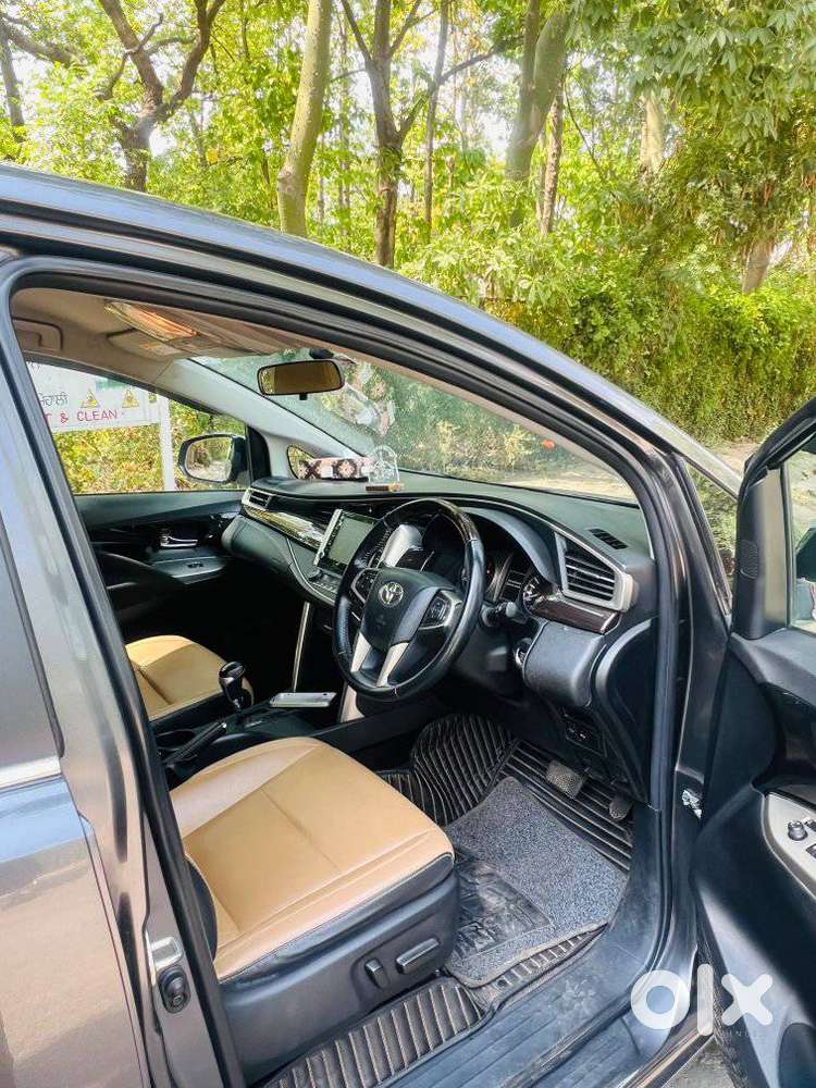 Toyota Innova Crysta Zx 2.4 Diesel 7 Seater, 2022, Diesel
