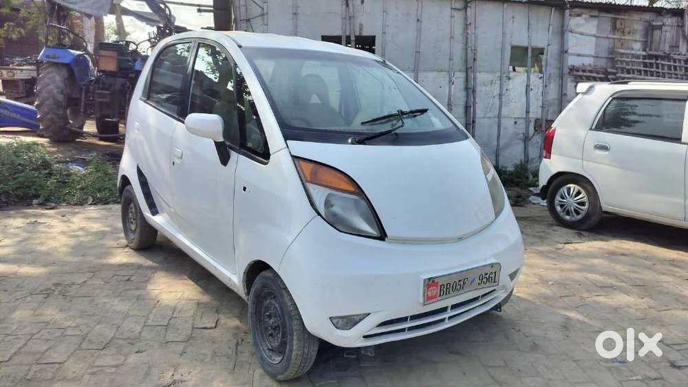 Tata Nano Xe, 2013