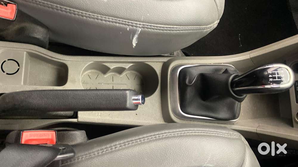 Tata Tiago 1.2 Revotron Xt, 2016, Petrol