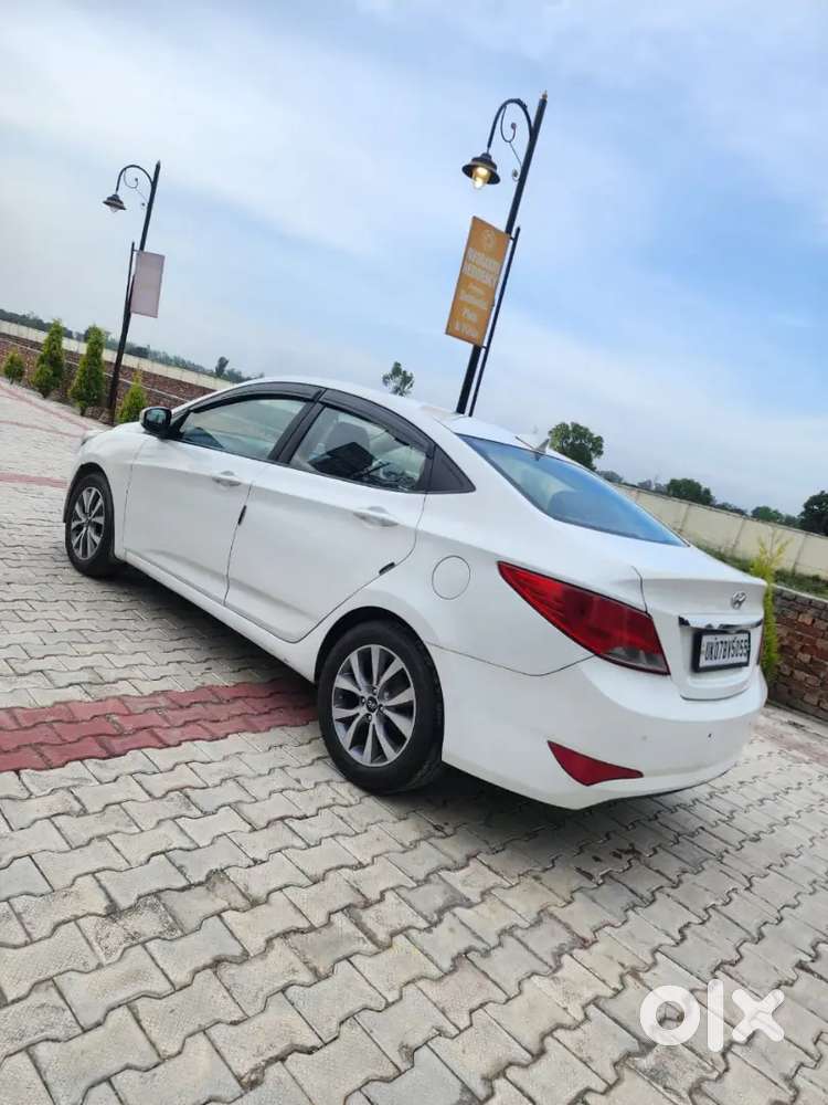Hyundai Verna 2017 Diesel 65000 Km Driven
