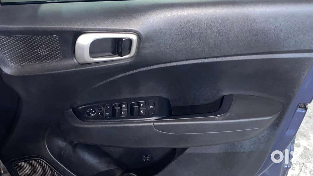 Hyundai Venue Sx Plus Turbo Dct, 2019, Petrol