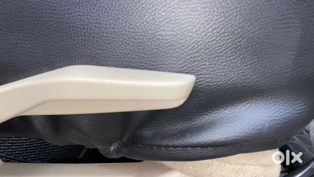 Maruti Suzuki Swift Dzire 1.2 Vxi Bsiv, 2020, Petrol