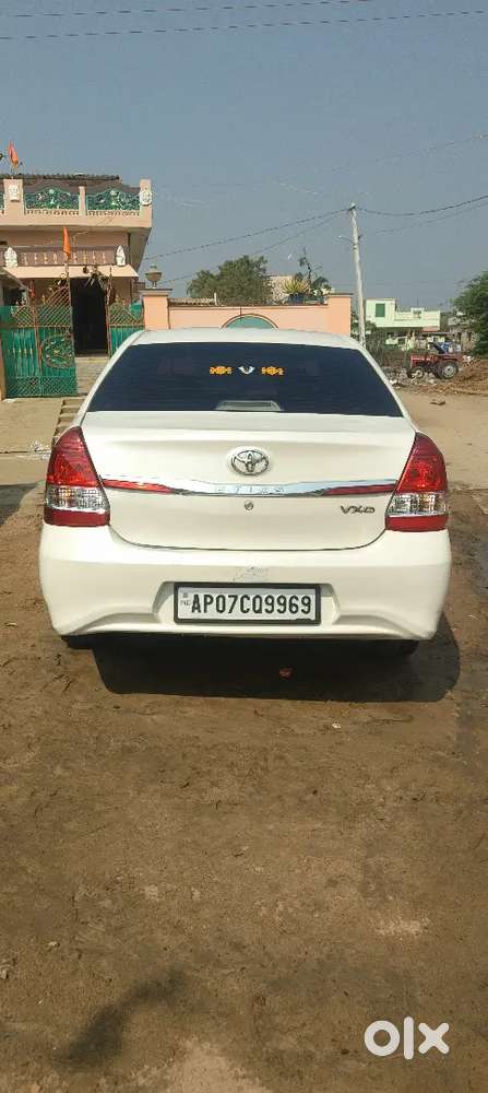 Toyota Etios 2016 Diesel 230000 Km Driven