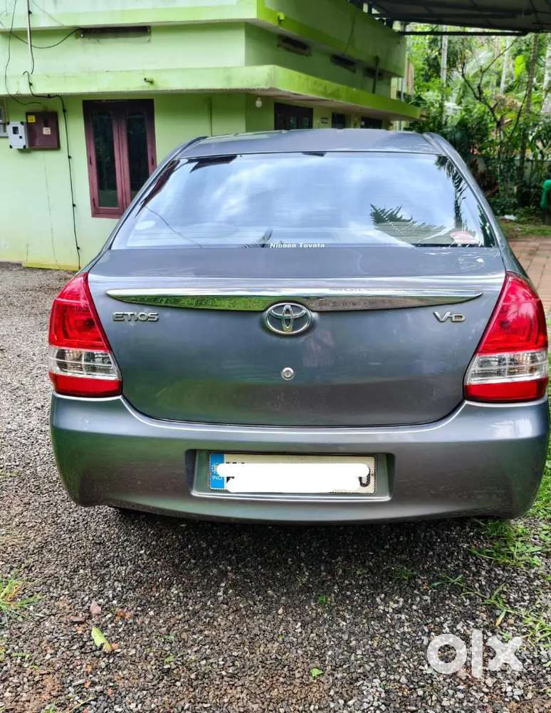 Toyota Etios 2015 Diesel 65000 Km Driven