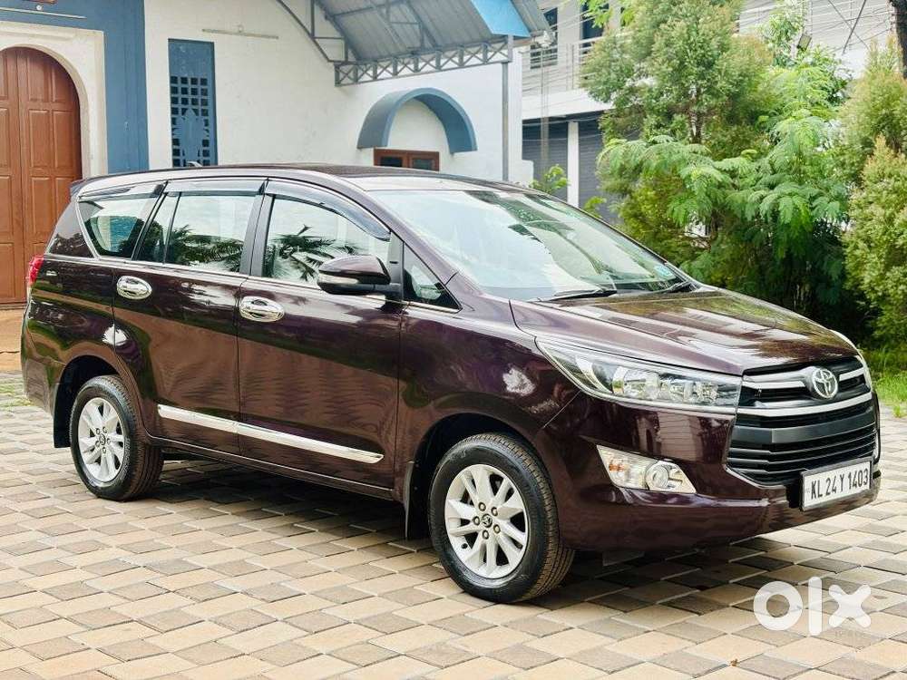 Toyota Innova Crysta 2.8 Gx At 7 Str, 2016, Diesel