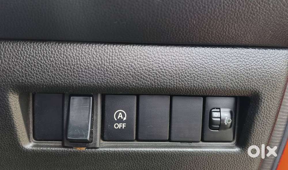 Maruti Suzuki Swift Vxi Abs Bsiv, 2021, Petrol