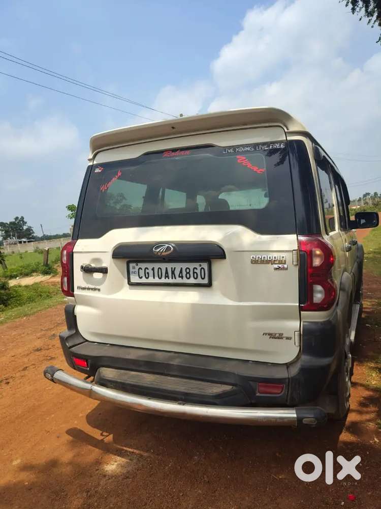 Mahindra Scorpio 2017 12 Month Diesel 92500 Km Driven