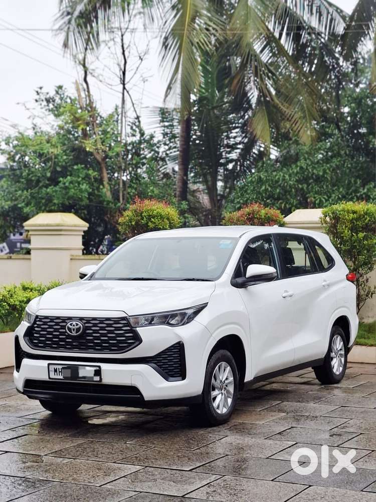 Toyota Innova Hycross 2.0 Gx 7 Str, 2023, Petrol