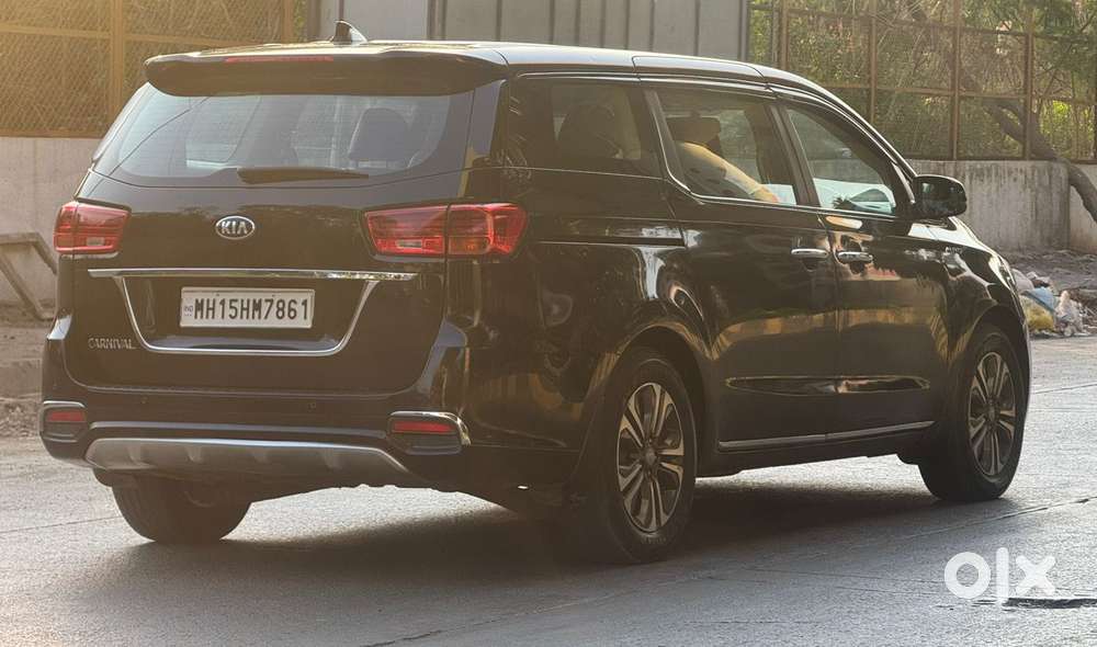 Kia Carnival Premium, 2021, Diesel