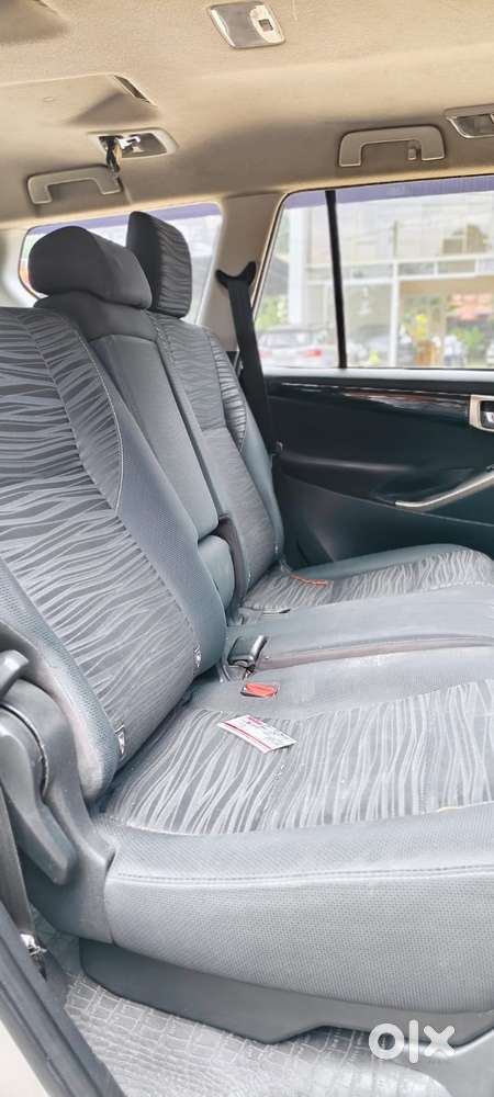 Toyota Innova Crysta 2.4 V 8 Str, 2018, Diesel