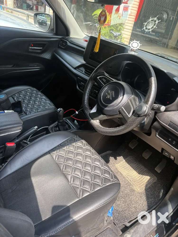 Maruti Suzuki Swift Vxi Black Colour