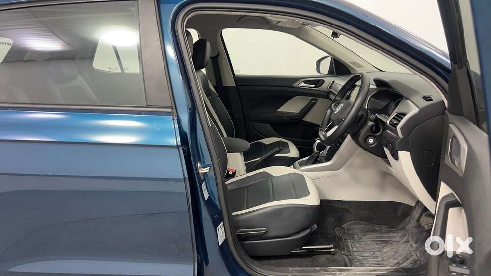 Volkswagen Taigun 1.0 Tsi Highline At, 2024, Petrol