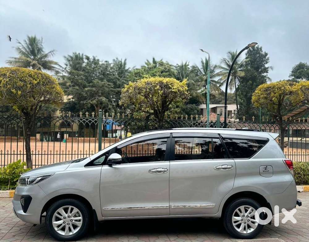 Toyota Innova Crysta [2020-ongoing] 2.4 Vx 7 Str, 2020, Diesel