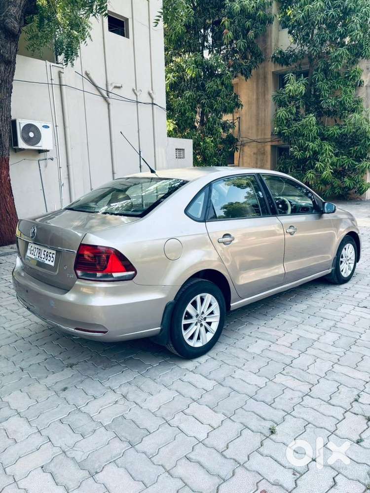 Doctor Female Auto Car