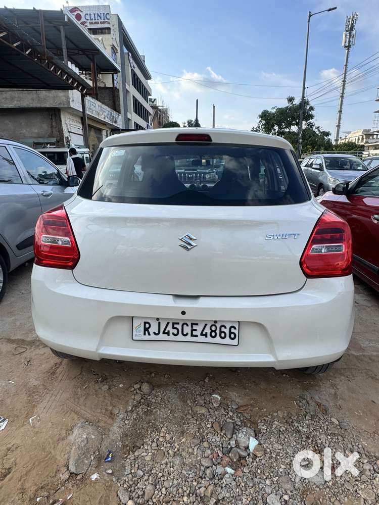 Maruti Suzuki Swift Lxi, 2018, Petrol