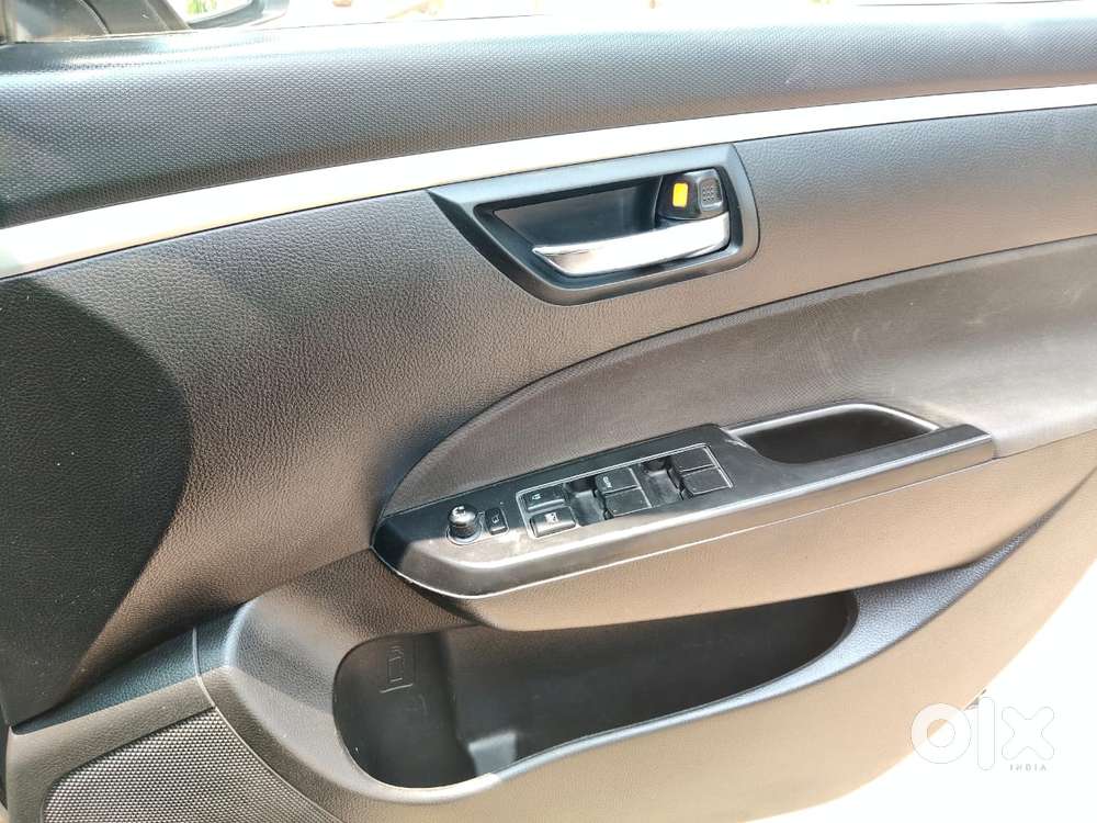 Maruti Suzuki Swift 2018 Zxi, 2017, Petrol