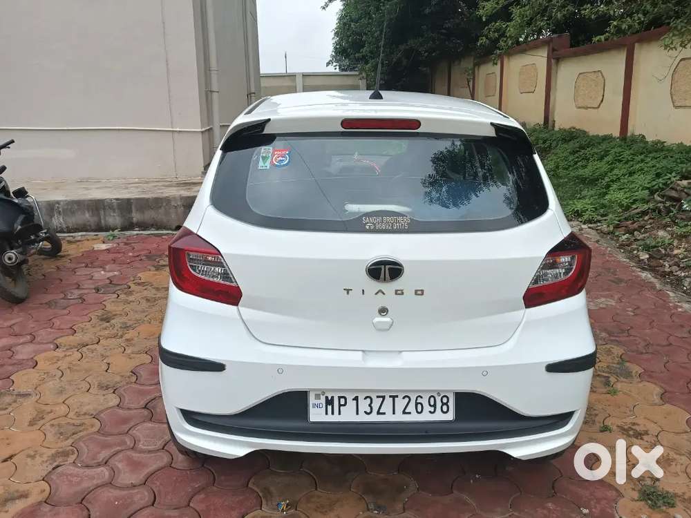 Tata Tiago Xm Petrol 2025