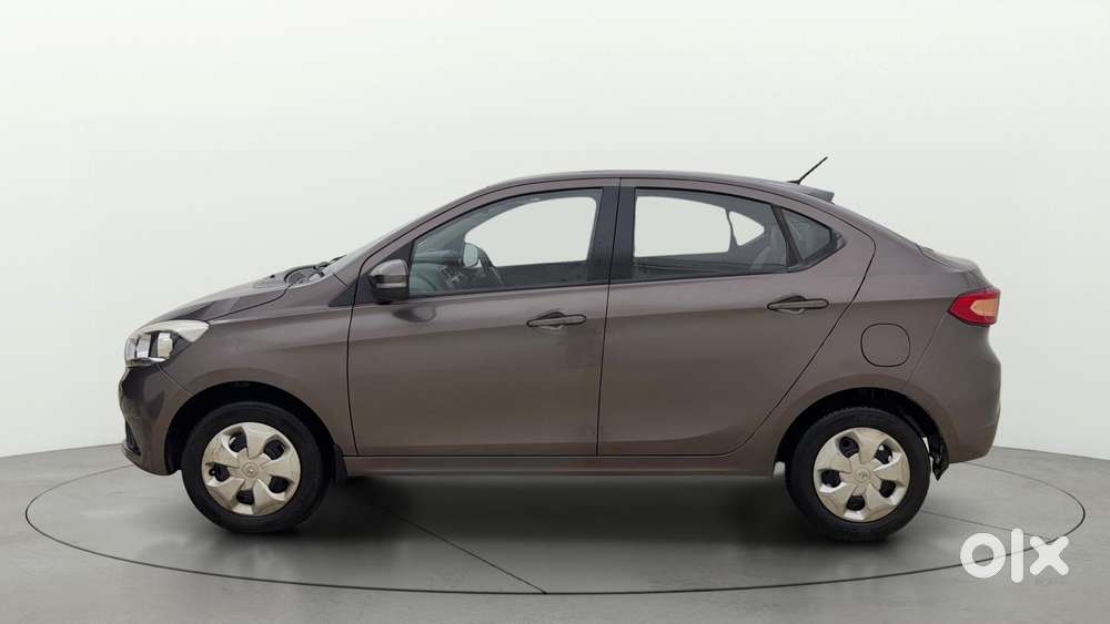 Tata Tigor 1.2 Revotron Xt, 2017, Petrol
