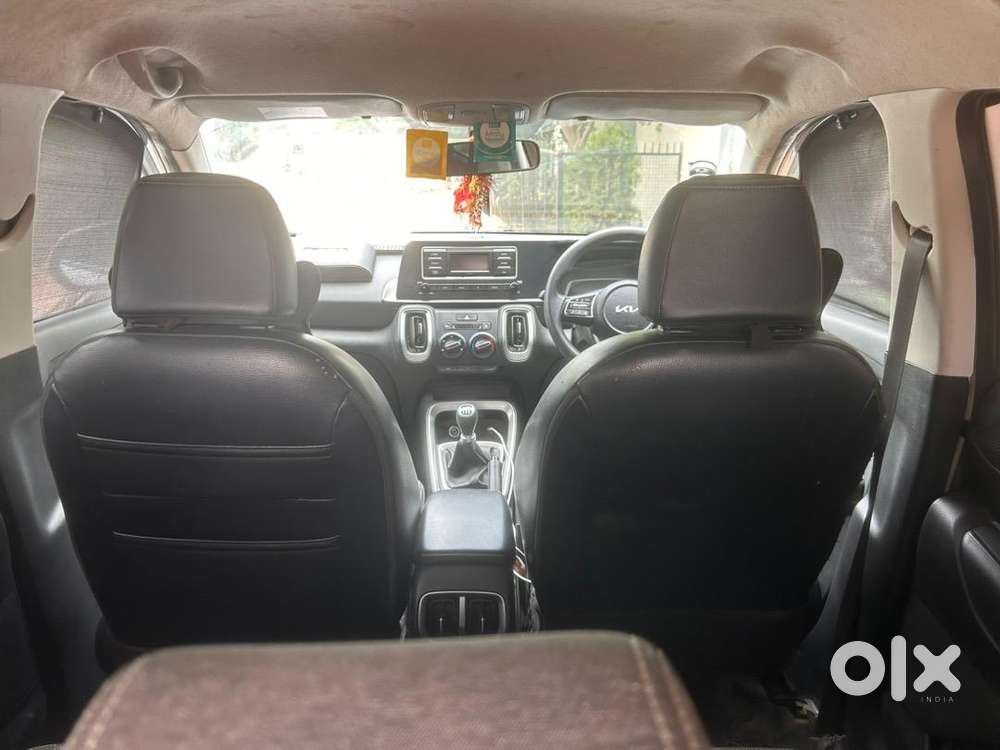 Kia Sonet 2023 Petrol Well Maintained