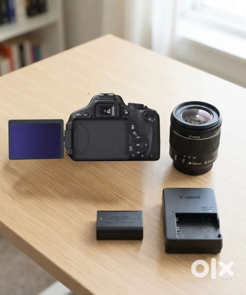 Canon EOS 700D DSLR Camera with 18-55mm Lens, Battery & Charger