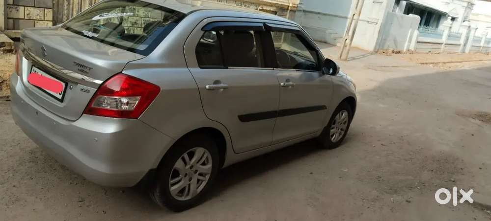 Maruti Suzuki Dzire 1.2 Zxi 2012