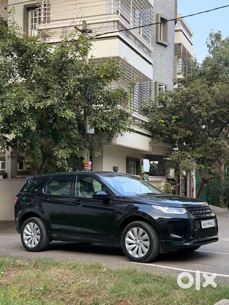 Land Rover Discovery 2021 Petrol 95000 Km Driven