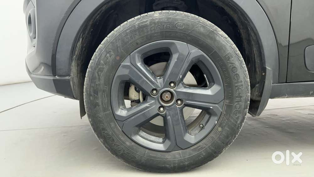 Tata Nexon 1.5 Revotorq Xza Plus (l) Dark Edition, 2022, Diesel