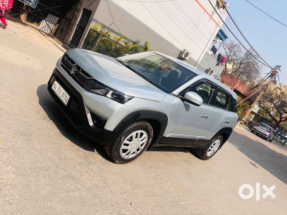 Maruti Suzuki Brezza 1.5 Lxi Smart Hybrid, 2023, Petrol