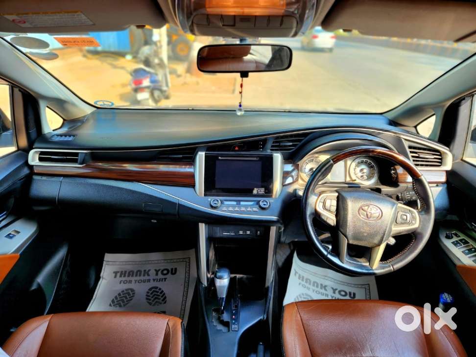 Toyota Innova Crysta