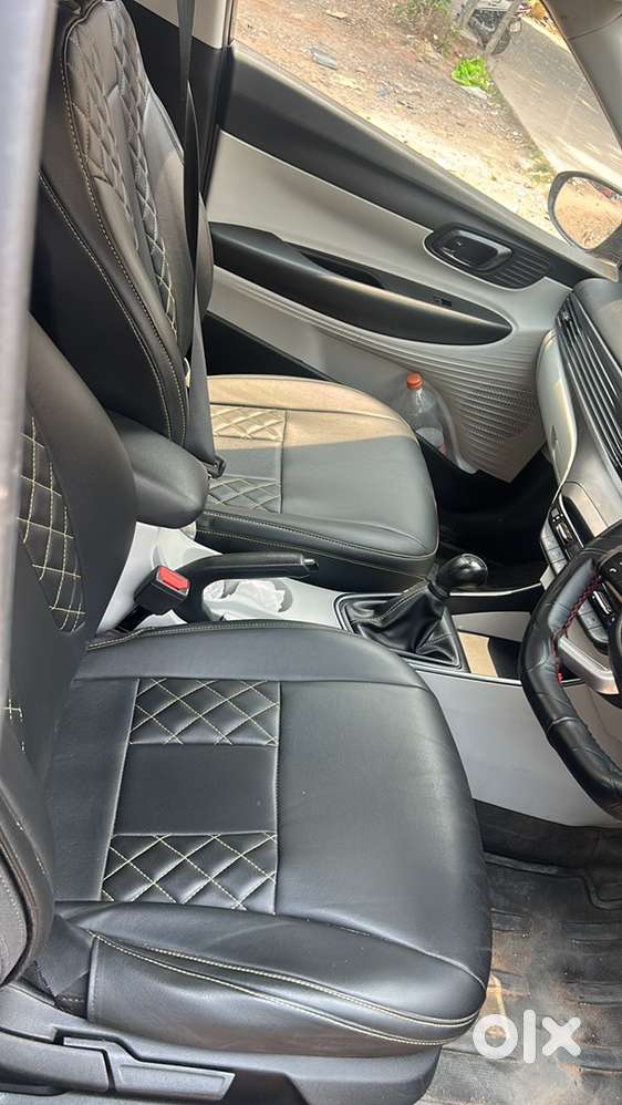 Hyundai New I20 Petrol Manual 2024