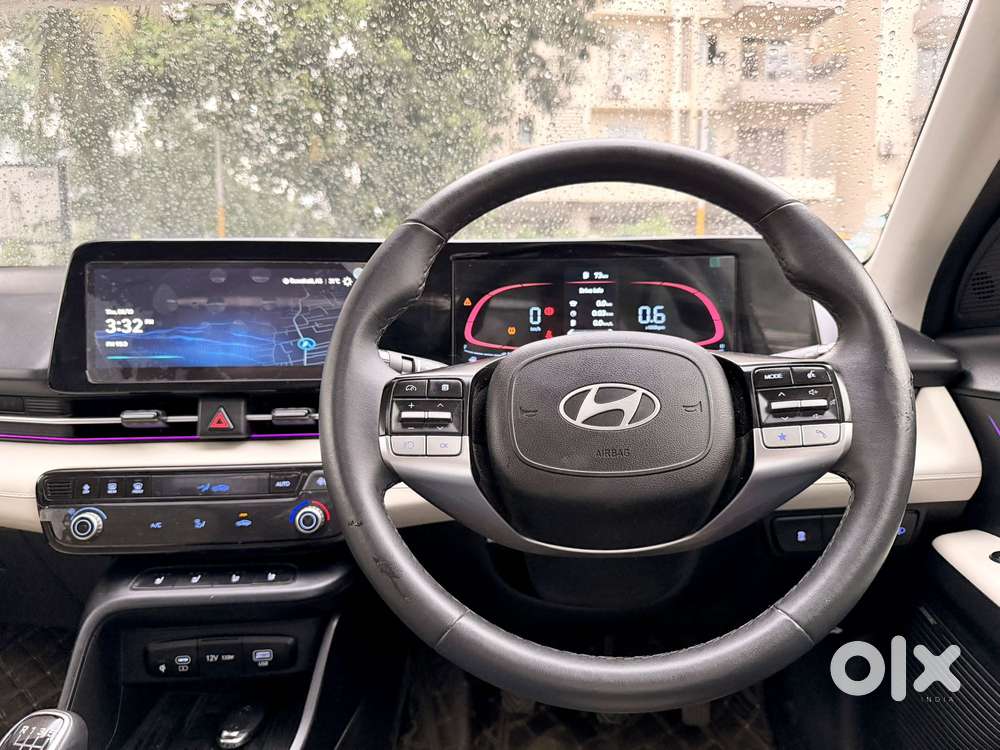 Hyundai Verna 1.5 Sx (o) Vtvt, 2024, Petrol