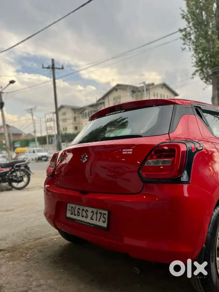Swift Maruti Suzuki Petrol Manual 2019 Mint Condition Red In Colour