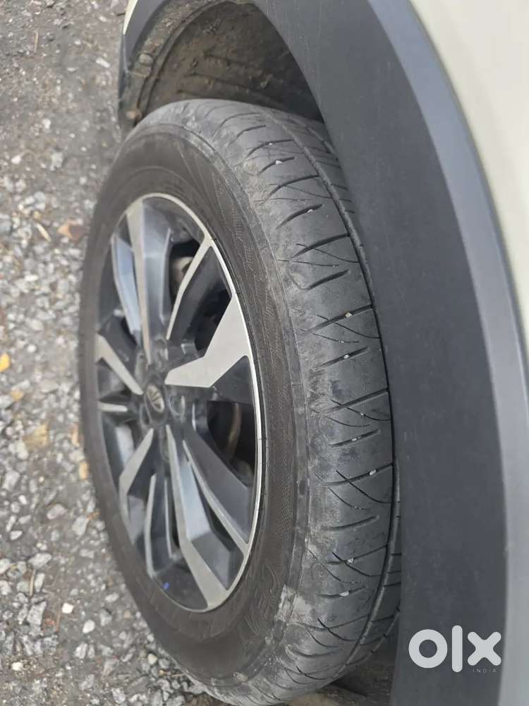 Mahindra Xuv300 2022