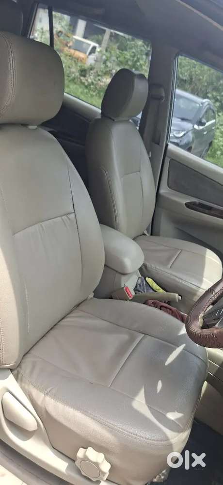 Toyota Innova Hycross 2014 Diesel Automatic