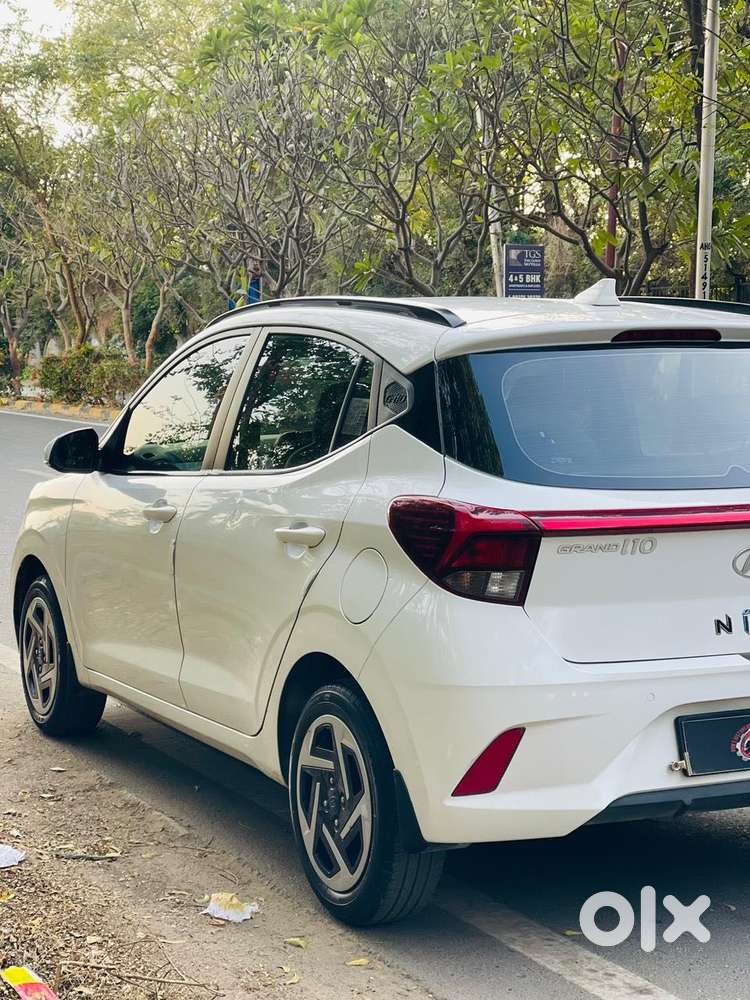 Hyundai Grand I10 Nios Amt Sportz, 2023, Petrol