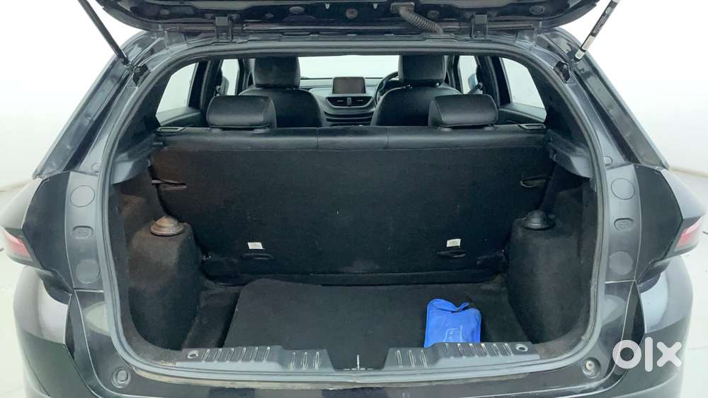 Tata Altroz 1.2 Xt Dark Edition Petrol, 2023, Petrol