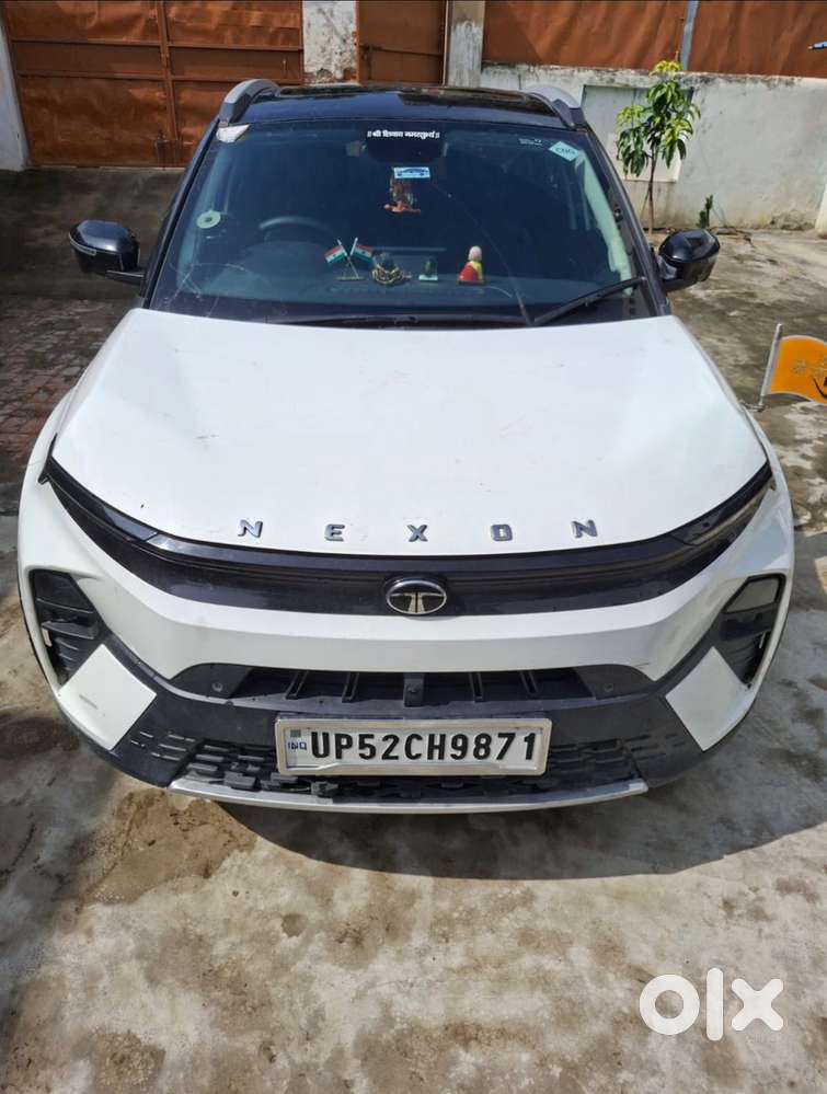 Tata Nexon Fearless 2025