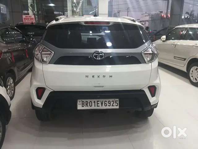 Tata Nexon 1.2 Revotron Xm (s), 2020, Diesel