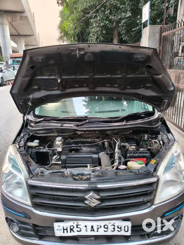 Maruti Suzuki Wagon R 2011 Model Showroom Cng Fitted