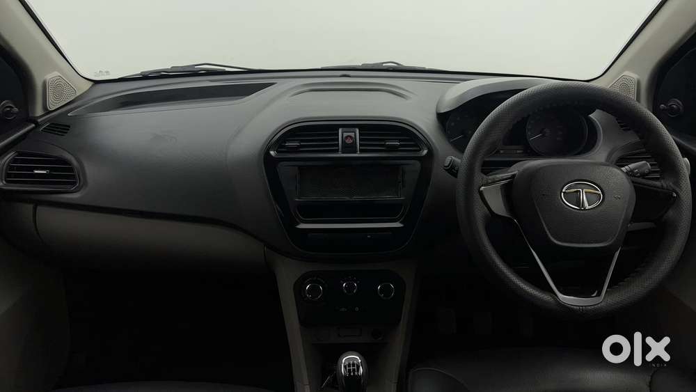 Tata Tiago 1.2 Revotron Xm, 2018, Petrol