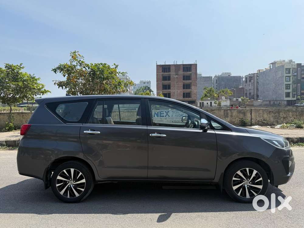 Toyota Innova Crysta [2020-ongoing] 2.7 Zx At 7 Str, 2021, Petrol