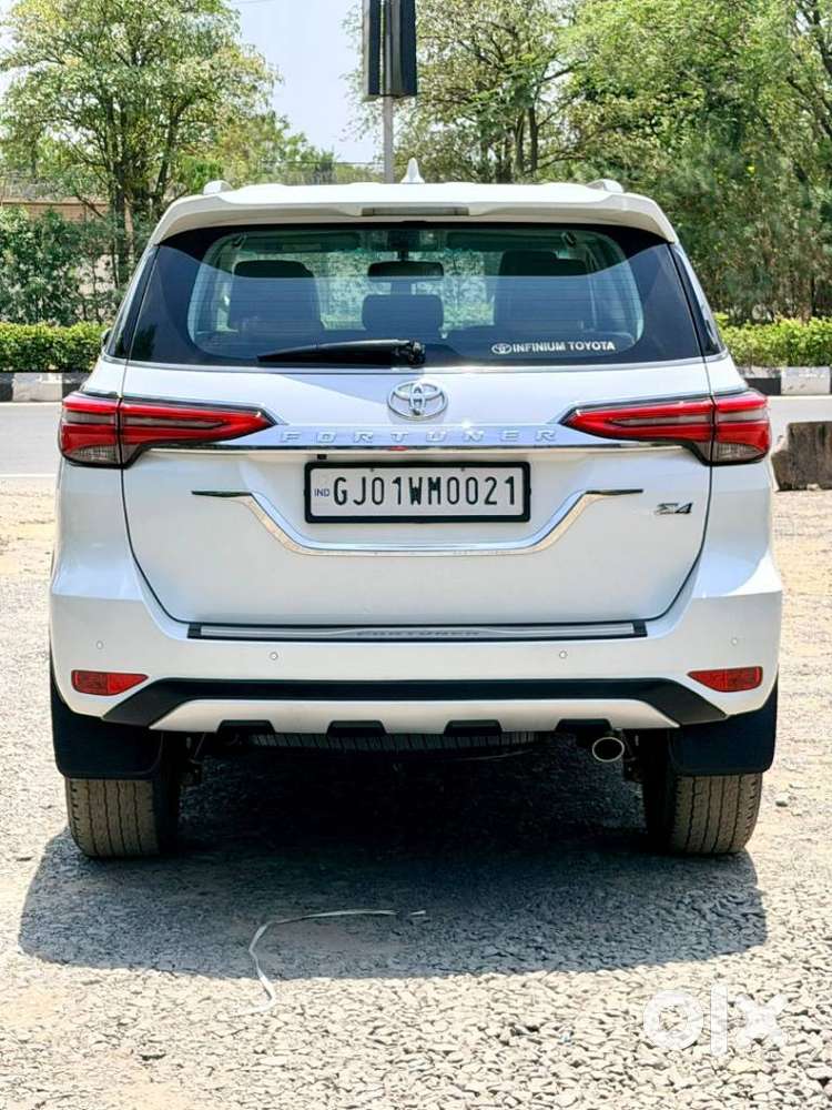 Toyota Fortuner 4x4 Mt 2.8 Diesel, 2023, Diesel