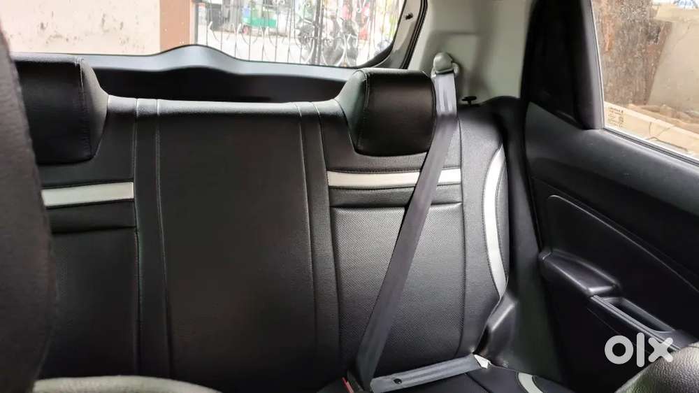 Maruti Suzuki Swift 2022 Petrol 48000 Km Driven
