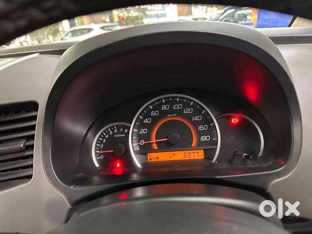 Maruti Suzuki Wagon R Vxi, 2012, Petrol